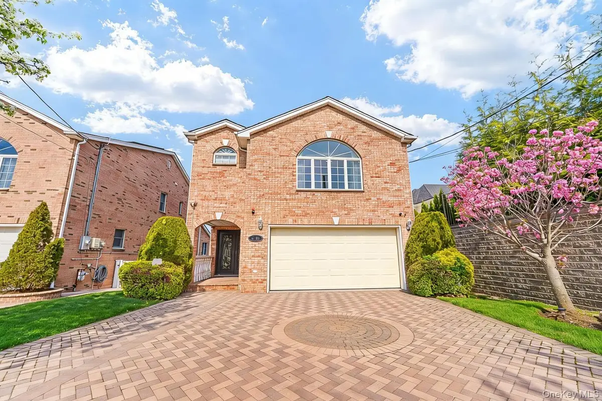 335 Cresthaven Lane, Whitestone, NY 11357 - #1