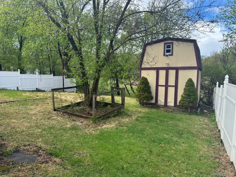 13 Elm Street, Middletown, NY 10940 - #3