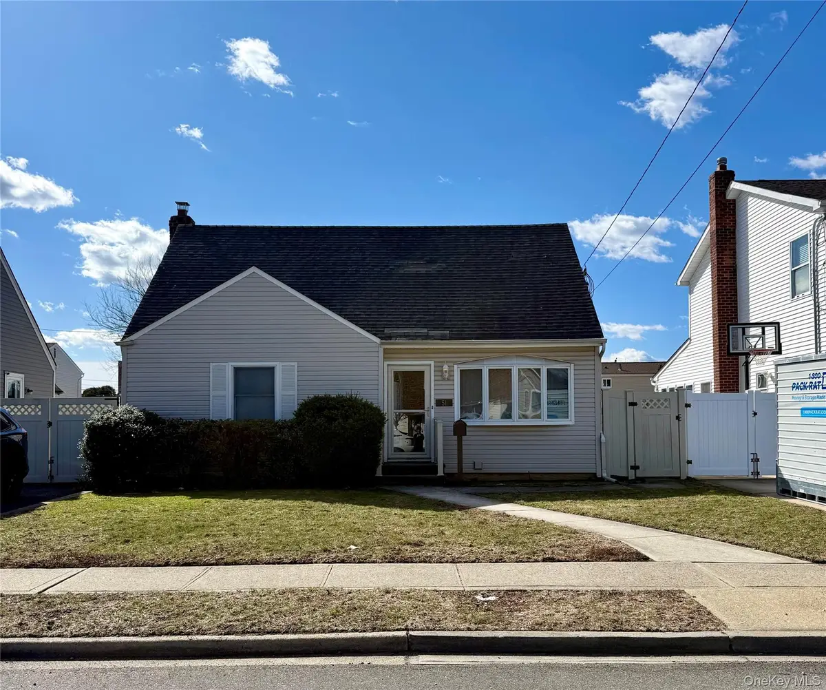 51 Audrey Avenue, Plainview, NY 11803 - #1
