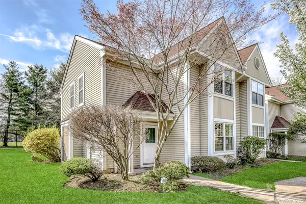 110 Creekside Circle, Spring Valley, NY 10977