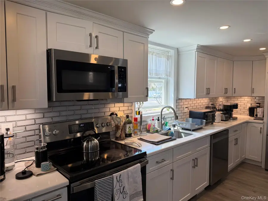 12 Carlton Drive, Massapequa, NY 11758 - #2