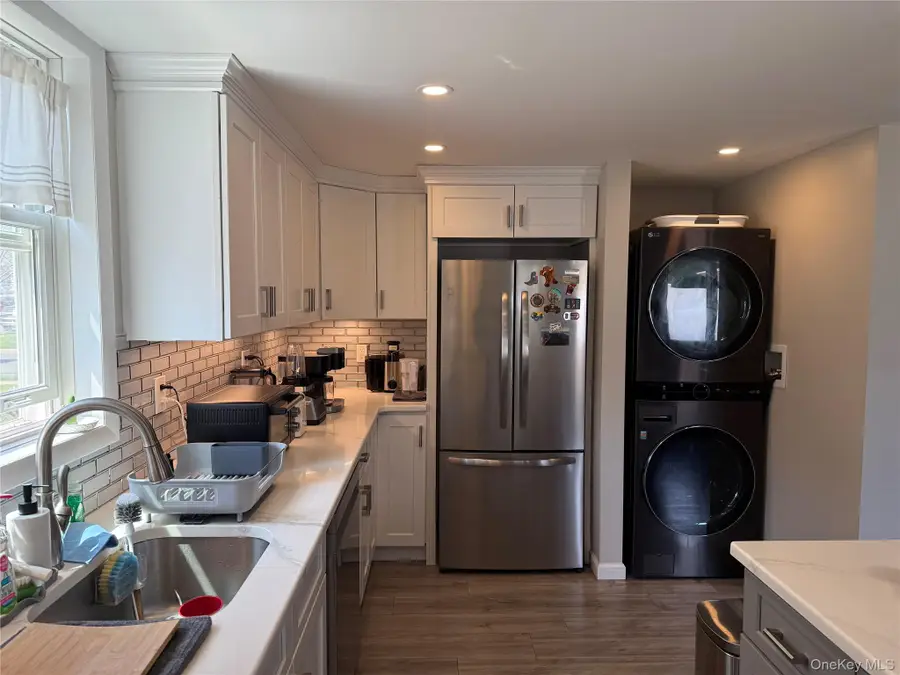 12 Carlton Drive, Massapequa, NY 11758 - #3