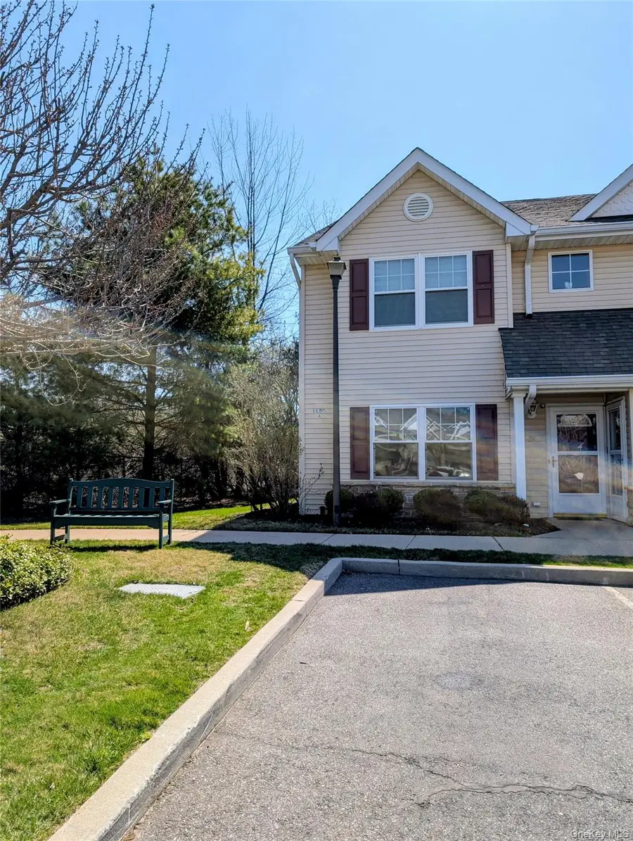 39 Morley Circle, Melville, NY 11747 - #2