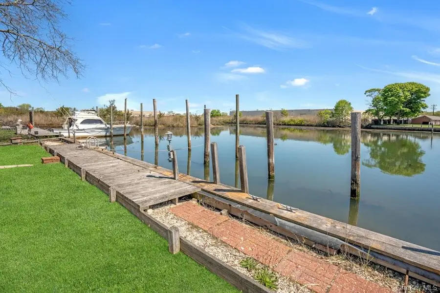 144 W Lake Drive, Lindenhurst, NY 11757 - #2