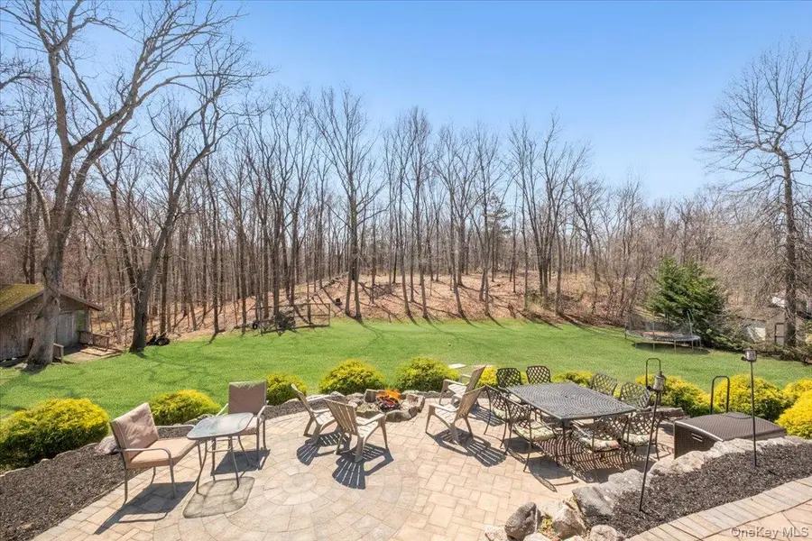 27 Kramers Pond Road, Putnam Valley, NY 10579 - #3