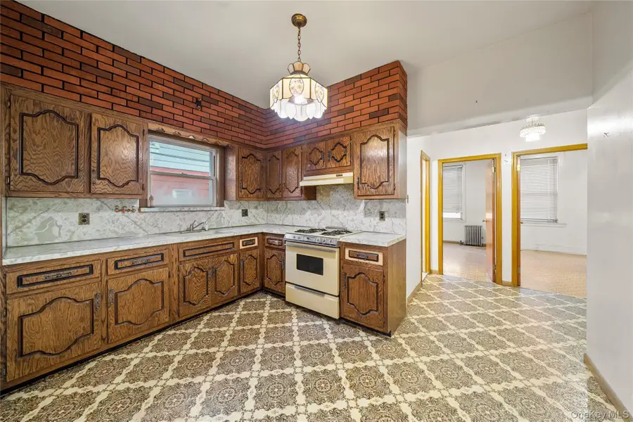 68-40 78th Street, Middle Village, NY 11379 - #3