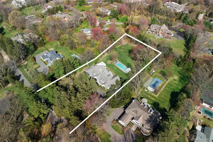 17 Hilldale Lane, Sands Point, NY 11050 - #3