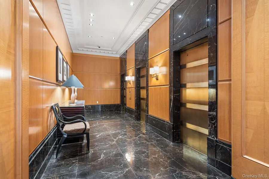 220 Riverside Boulevard #3G, New York, NY 10069 - #2