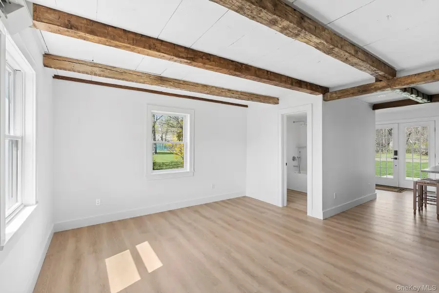 5075 Main Road, Laurel, NY 11948 - #2