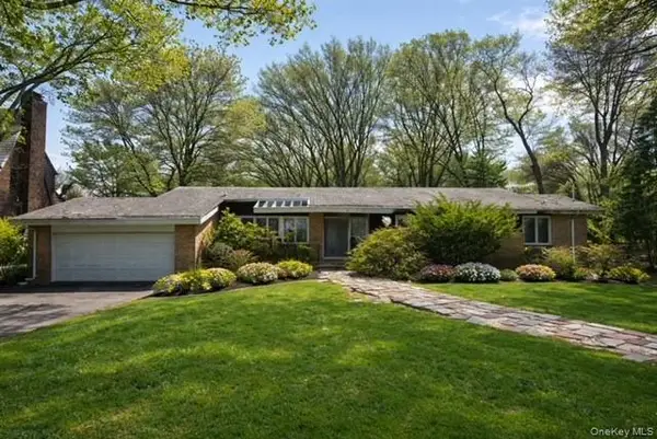 18 Emerson Avenue, Staten Island, NY 10301