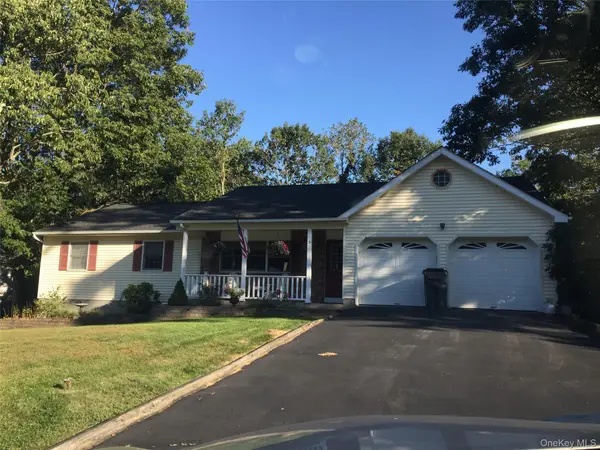 5 Scaglione Court, Highland Mills, NY 10930