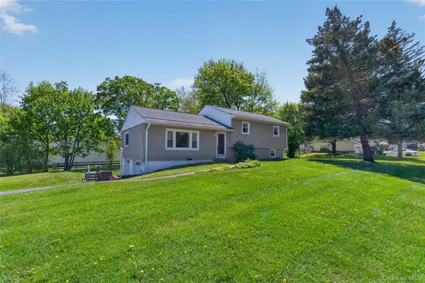 1 Post Place, Newburgh, NY 12550