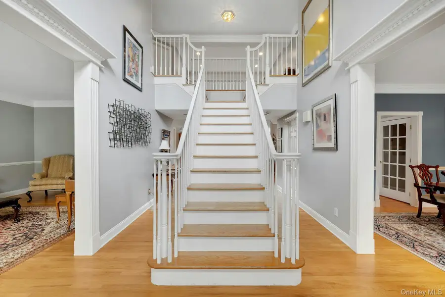 34 Eagle Court, White Plains, NY 10605 - #3