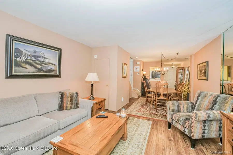 31 Stonegate Drive, Staten Island, NY 10304 - #2