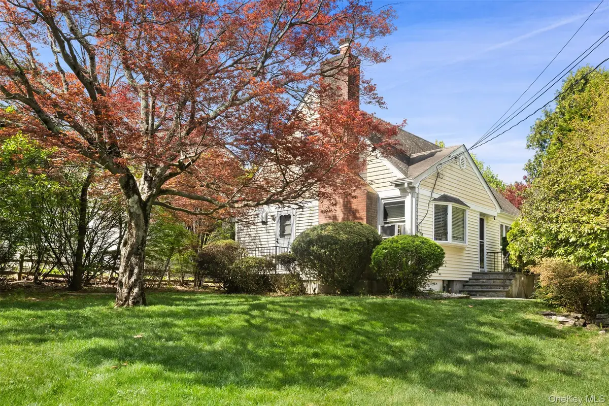62 Highland Road, Thornwood, NY 10594 - #1