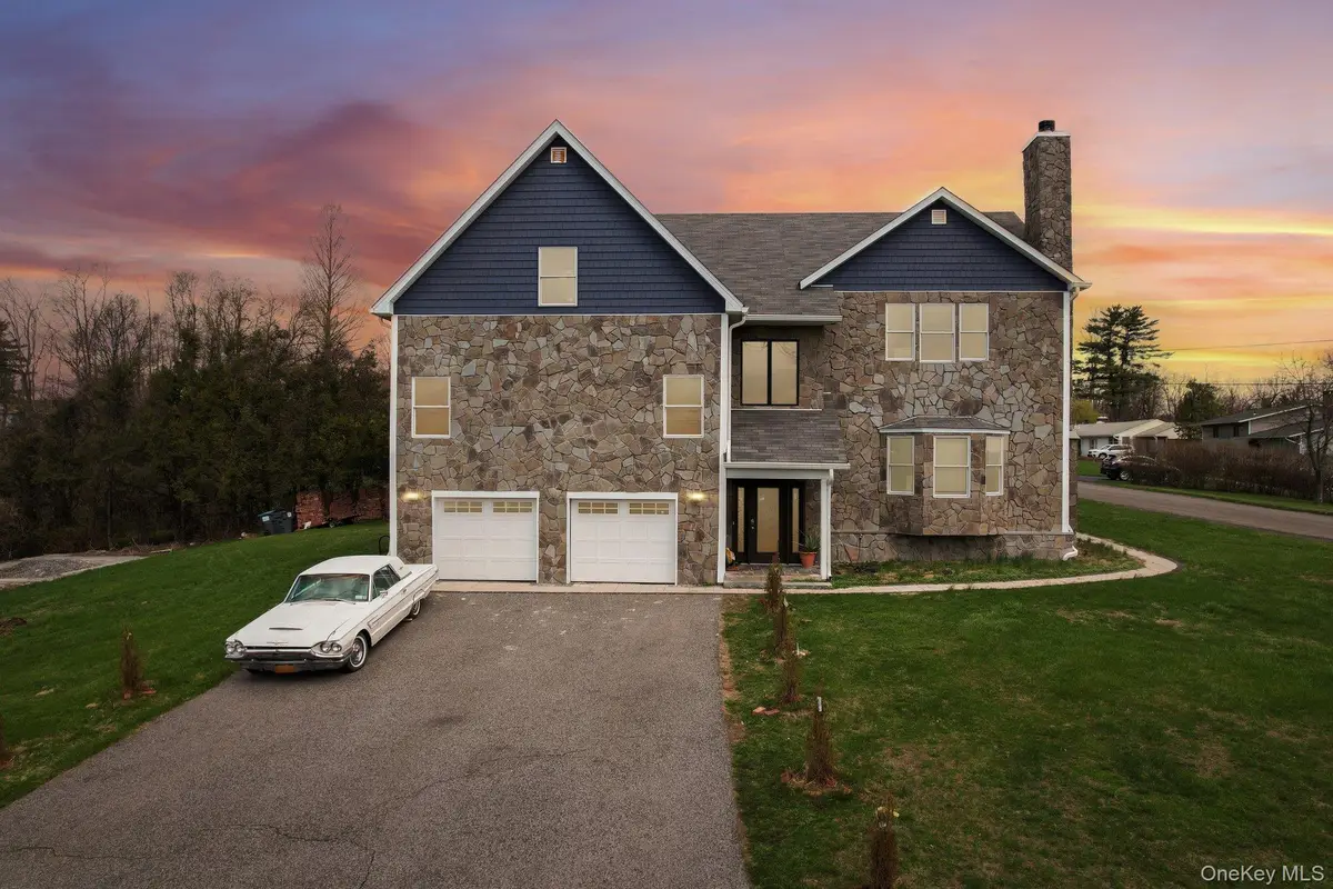 109 Bennett Rd, Newburgh, NY 12550 - #1