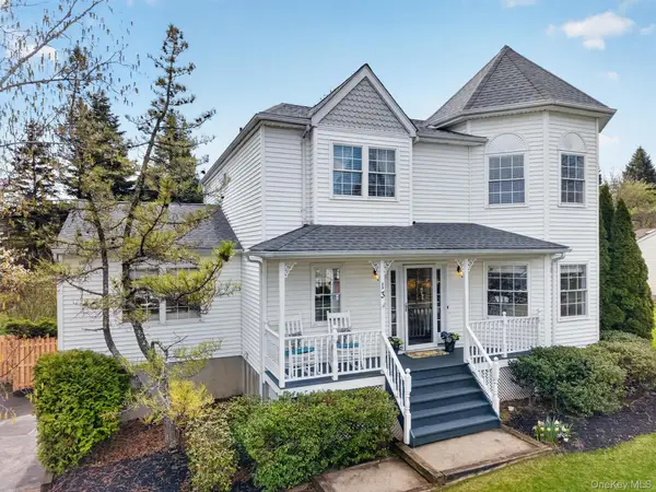 13 William Close, Warwick, NY 10990