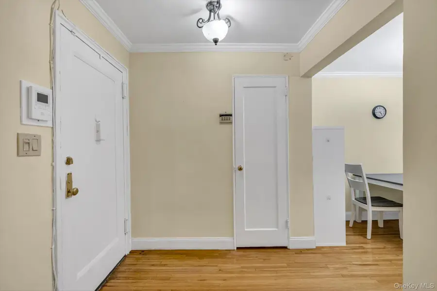 44 Terrace Circle #1D, Great Neck, NY 11021 - #2