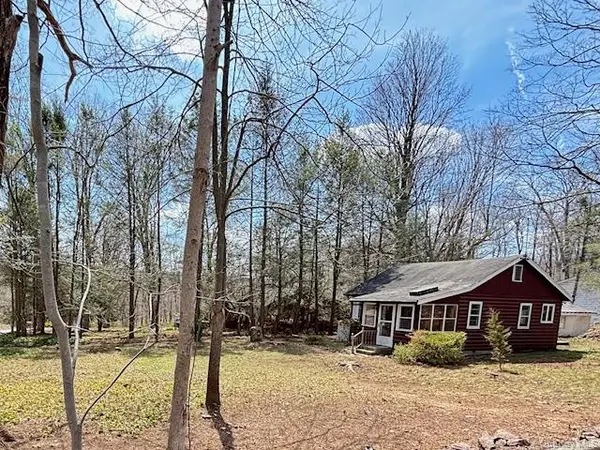 34 Cascade Lake Road, Warwick, NY 10990