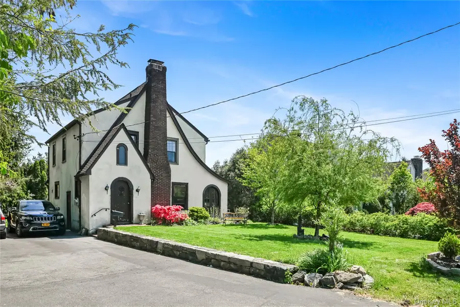 365 Old Mamaroneck Road, White Plains, NY 10605 - #2