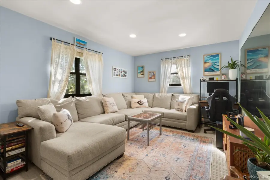 125 Park Avenue #C1, Amityville, NY 11701 - #2