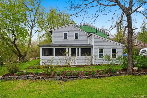 906 Albany Post Road, New Paltz, NY 12561