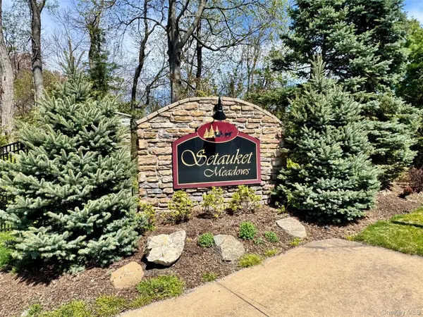 113 Brianna Drive, East Setauket, NY 11733