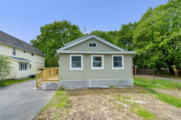 7 Pioneer Avenue, Suffern, NY 10901