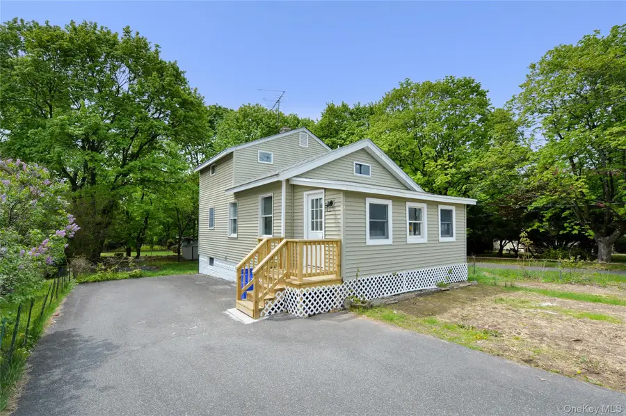 7 Pioneer Avenue, Suffern, NY 10901 - #2