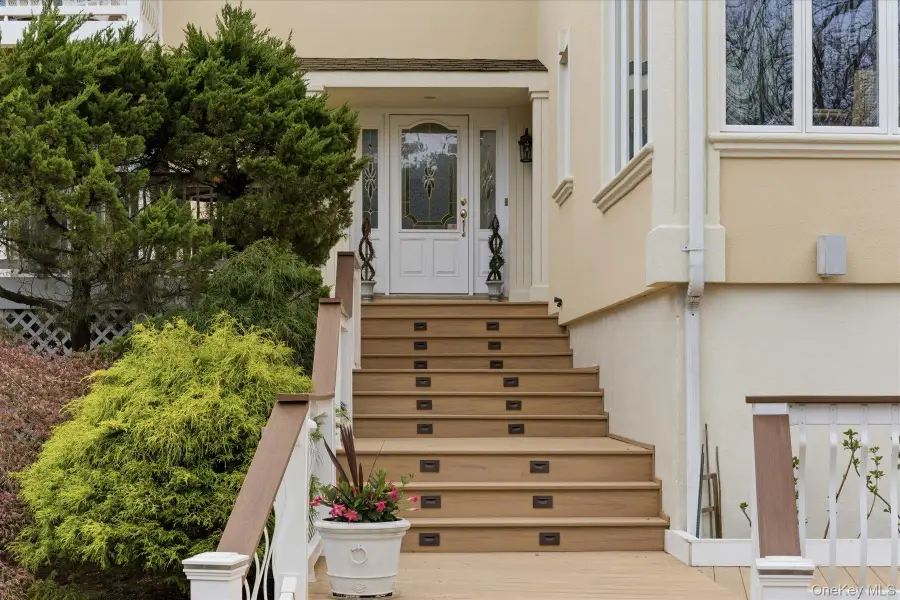 873 Oyster Bay Road, East Norwich, NY 11732 - #2