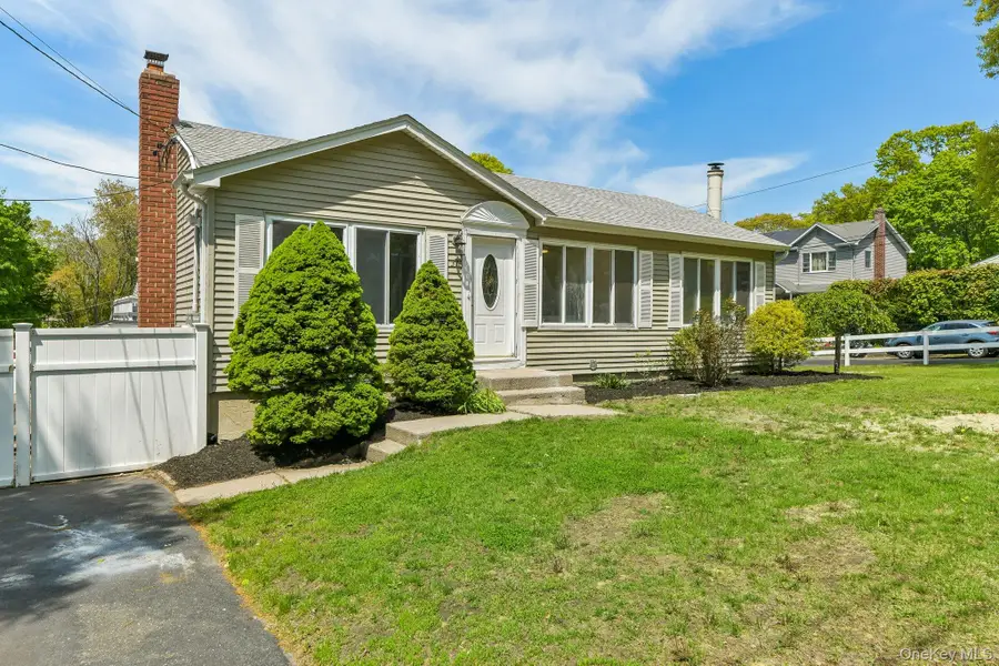 37 Harper Street, Patchogue, NY 11772 - #2