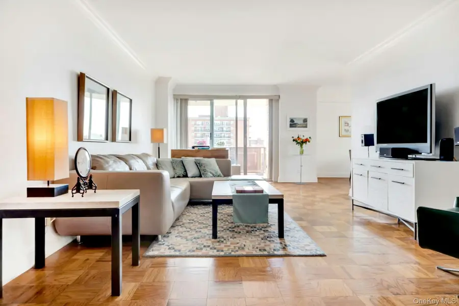 110-11 Queens Boulevard #8K, Forest Hills, NY 11375 - #2