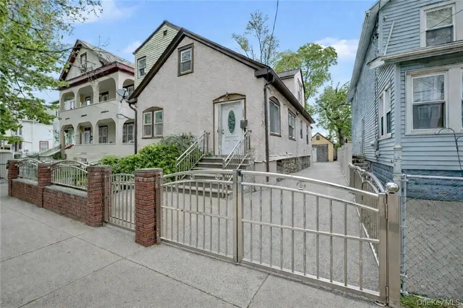 429 S 9th Avenue, Mount Vernon, NY 10550 - #2