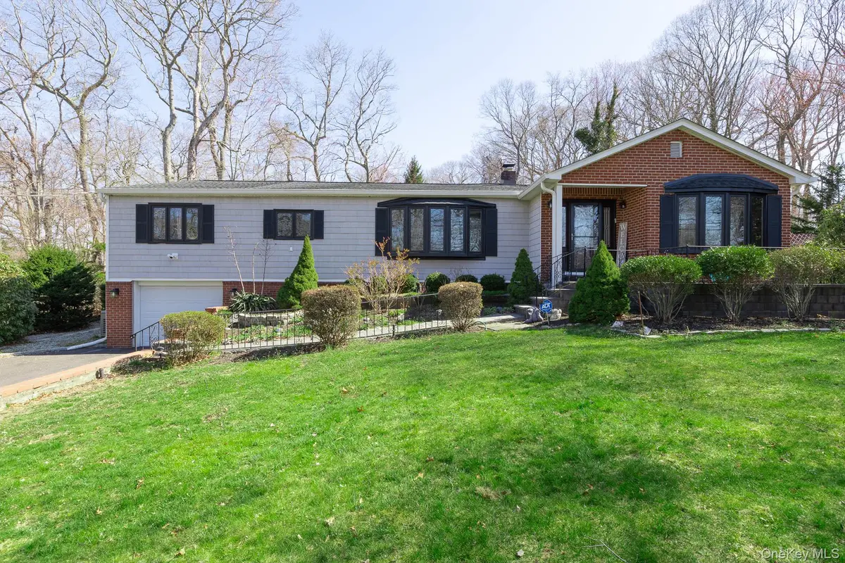 323 Pipe Stave Hollow Road, Miller Place, NY 11764 - #1