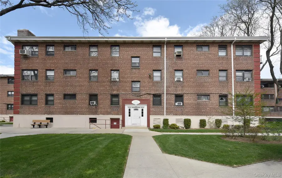 91 Tulip Avenue #HB1, Floral Park, NY 11001 - #2