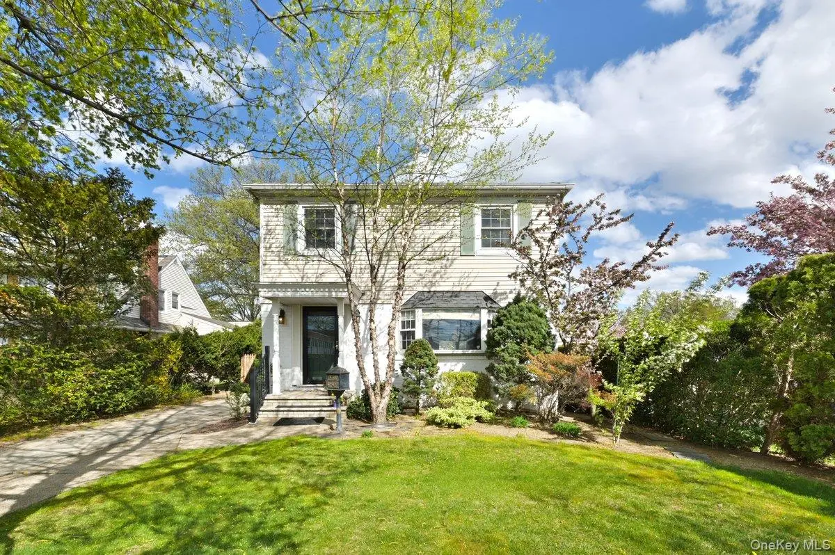 295 New Hyde Park Road, Garden City, NY 11530 - #1