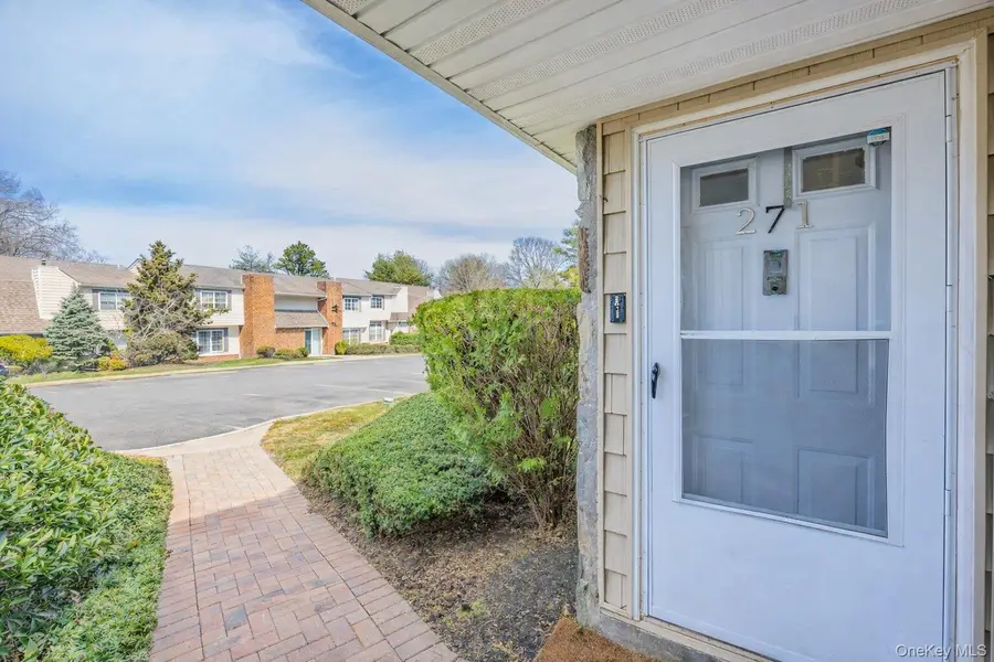 271 Lake Pointe Cirlce #271, Middle Island, NY 11953 - #2