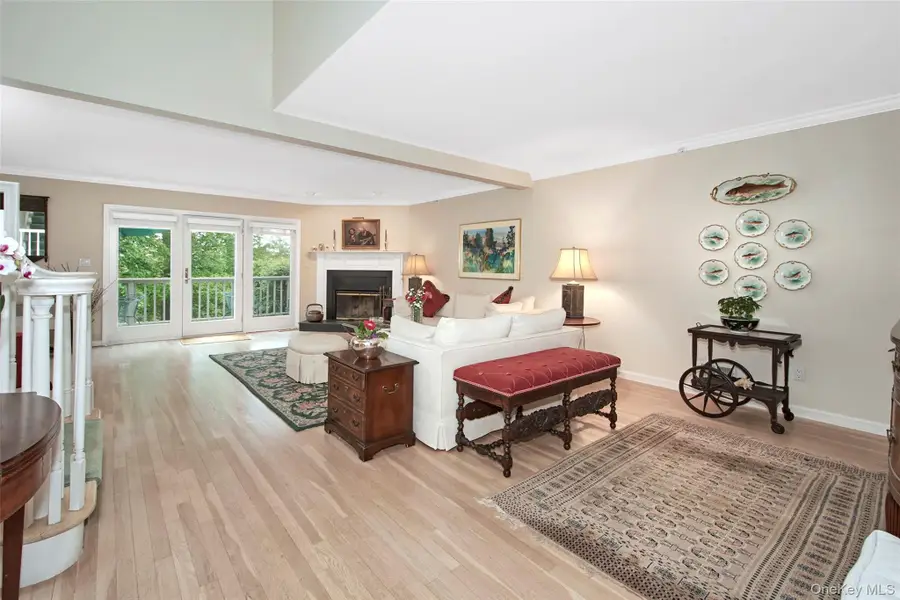 3 Ingleside Lane, White Plains, NY 10605 - #3