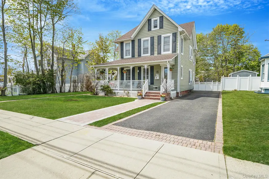 74 Maple Avenue, Patchogue, NY 11772 - #2