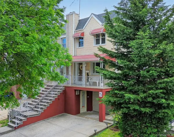 3215 Bruckner Boulevard, Bronx, NY 10461