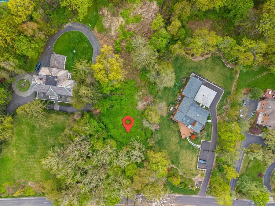 367 E Shore Road, Great Neck, NY 11023 - #3