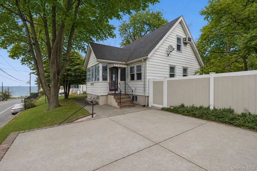 215 Hallock Landing Road, Rocky Point, NY 11778 - #2