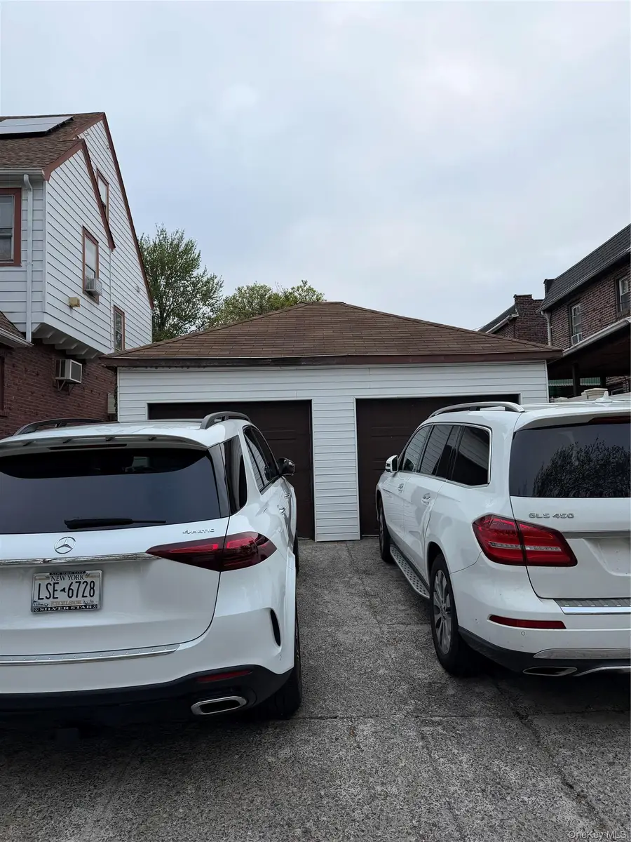 164-26 Grand Central Parkway, Jamaica, NY 11432 - #3