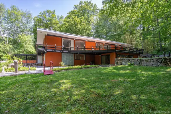 4 Half Mile Road, Armonk, NY 10504