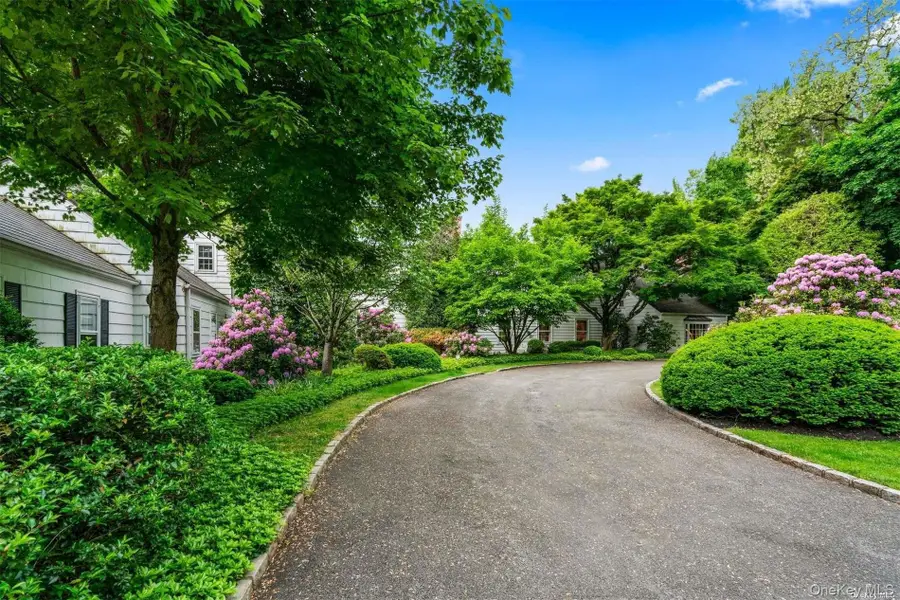 200 Cleft Road, Mill Neck, NY 11765 - #2