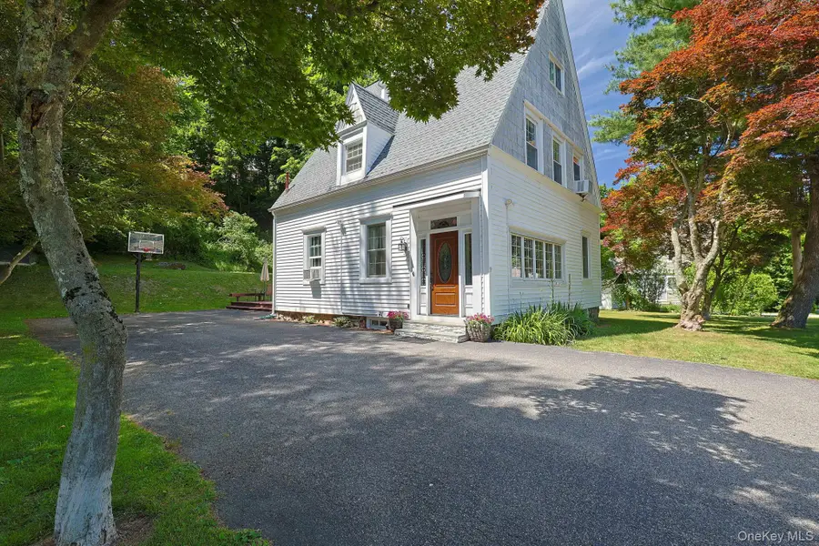 9 Library Road, Tuxedo Park, NY 10987 - #2