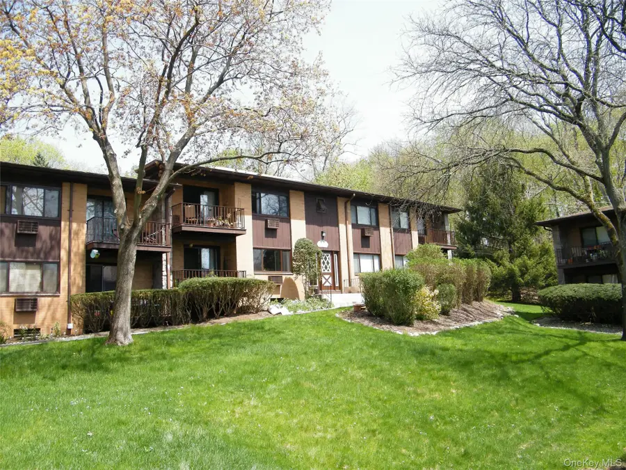 6 W Lawrence Park Drive #2, Piermont, NY 10968 - #2