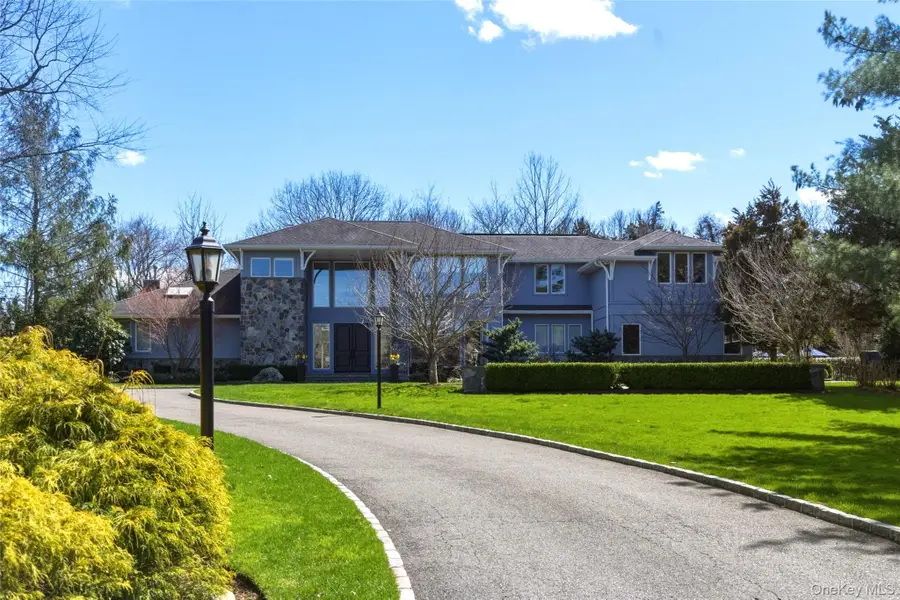 80 Wildwood Drive, Laurel Hollow, NY 11791 - #2