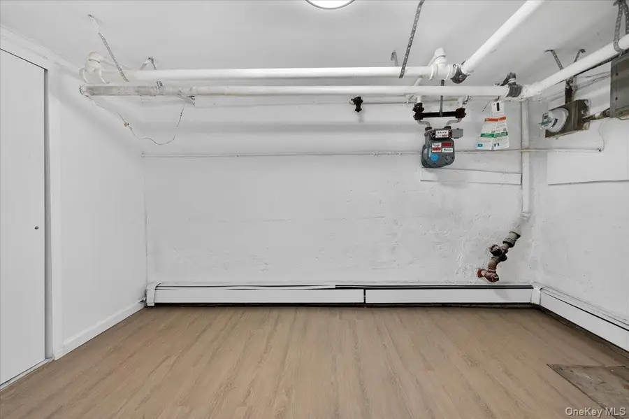 3704 Harper Avenue, Bronx, NY 10466 - #2