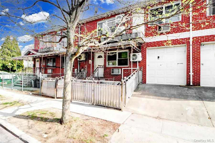 15818 85th Avenue, Jamaica, NY 11432 - #2